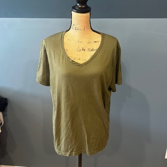 Time and Tru short sleeve vneck size XXL women’s - Picture 1 of 7